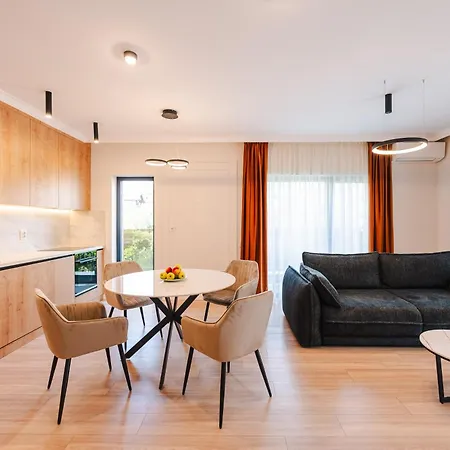 Cometei Apartment